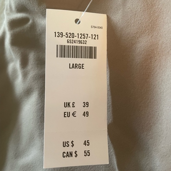 Abercrombie & Fitch Soft Matte Seamless Squareneck Bodysuit - Picture 2 of 4